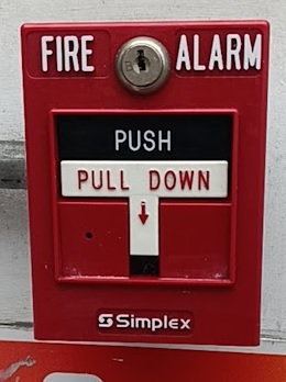 Estación manual de alarma contra incendios